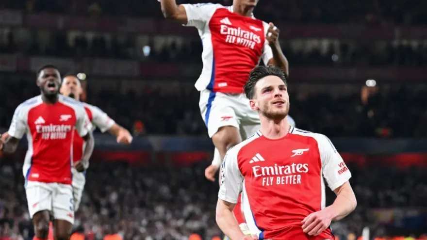Arsenal marca três golaços, atropela o Real Madrid e complica situação do atual campeão na Champions League.