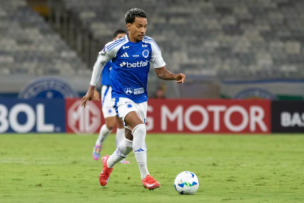 Matheus Pereira admite erros do Cruzeiro e cobra mais garra da equipe: “É preciso mais vontade para jogar aqui”