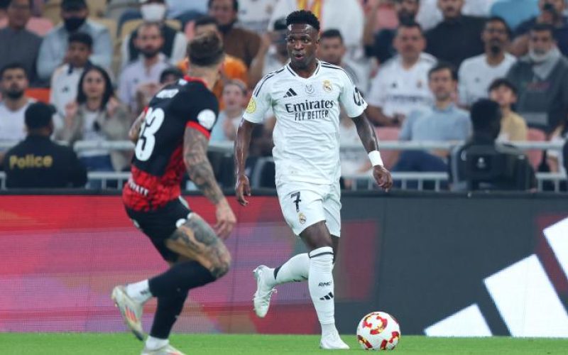 Real Madrid vence Mallorca e garante vaga na final da Supercopa da Espanha contra o Barcelona