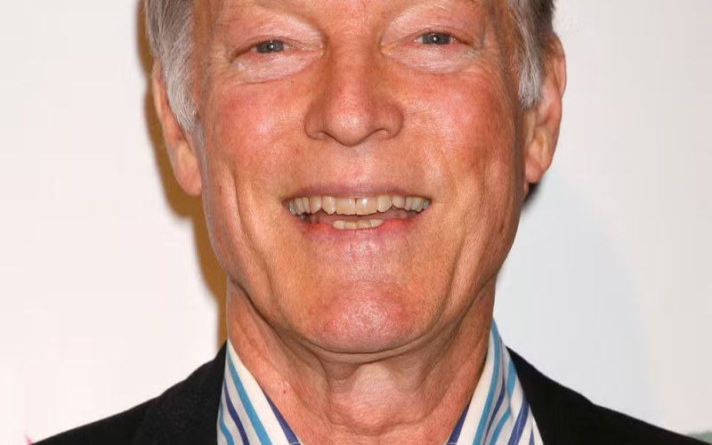 O ator Richard Chamberlain, conhecido pela sua atuação na série “Pássaros Feridos”, faleceu aos 90 anos.